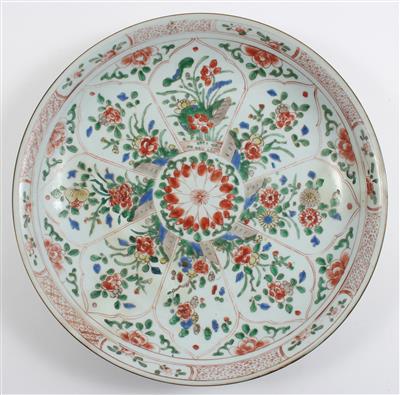 A famille verte dish - Arte asiatica