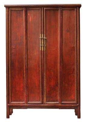A cabinet with four doors - Arte asiatica