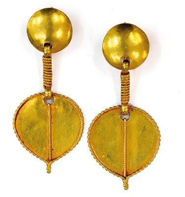 Paar goldene Ohrringe - Asiatische Kunst