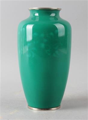 Cloisonné Vase, - Asiatische Kunst