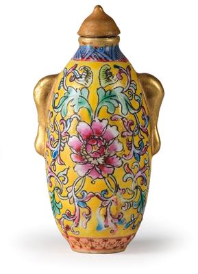 Famille rose Snuff Bottle, China, rote Vierzeichen Marke Xuantong, aus der Zeit, - Asiatische Kunst