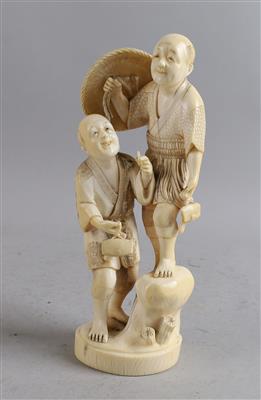Okimono zweier Männer mit tabako-ire, - Asiatische Kunst