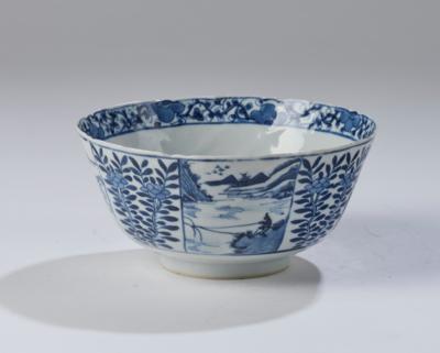 Blau-weiße Schale, China, unglasurblaue Vierzeichen Marke Qianlong, - Asijské umění