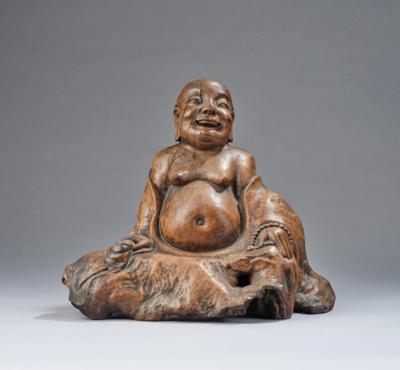 Holzfigur des Budai, China, 19. Jh., - Asiatische Kunst