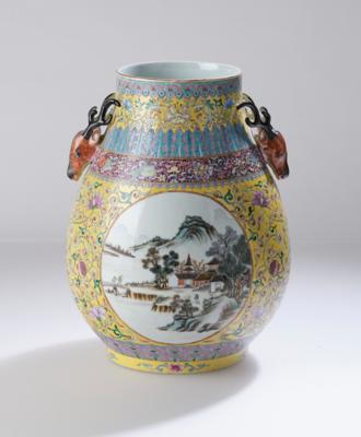 Famille rose Vase, China, rote Siegelmarke Qianlong, Republik Periode, - Asijské umění