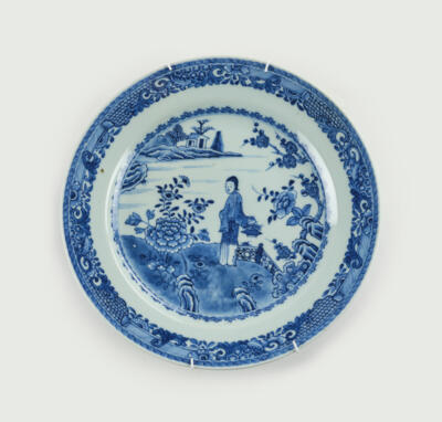 Blau-weißer Teller, China, 18. Jh., - Asiatische Kunst