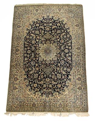 Isfahan ca. 248 x 161 cm, - Teppiche für Einrichter und Sammler