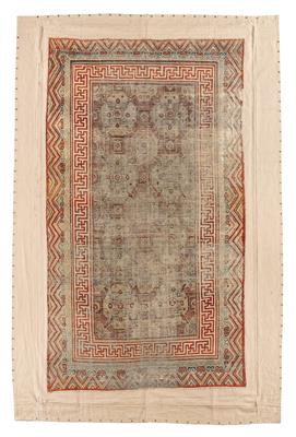 Seidenes Yarkand oder Kansu Fragment, - Teppiche für Einrichter und Sammler
