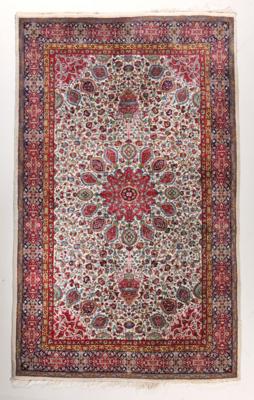 Kaschmir, - Carpets