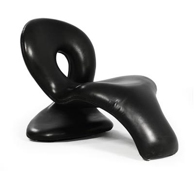 A rare “Violon” chair, - Design