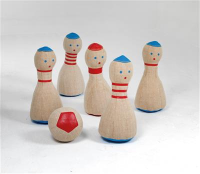 A set of five skittles and a ball, designed by Renate Müller *, - Design