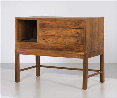 Small cabinet, designed by Anna-Lülja Praun *, - Design