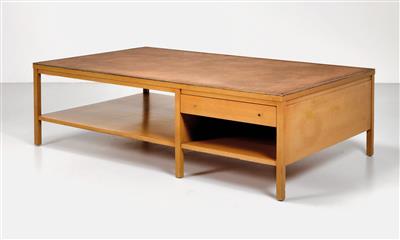 A sofa table, designed by Paul McCobb, - Design