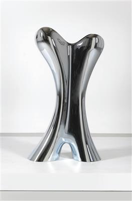An “Amphora” vase, designed by Philipp Aduatz Austria 2010, - Design