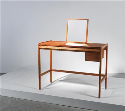 A dressing table / writing desk, designed by Bertil Fridhagen - Design