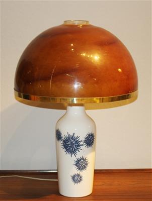 Tischlampe mit Lampenfuß - Classic and modern design