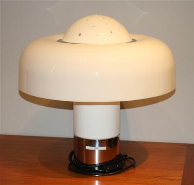 Tischlampe Modell Brumbury, - Design im Sommer