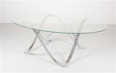 Tisch mit verchromtem Untergestell, - Interior Design