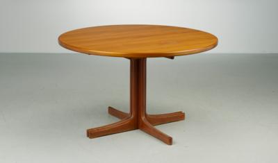Ausziehbarer Tisch / Esstisch in Teak, - Design