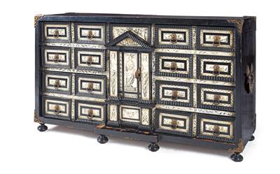 Italienisches RenaissanceKabinettkästchen, - Möbel und dekorative Kunst
