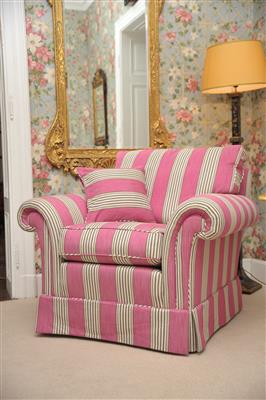 Gr. Fauteuil, - Classic English Interiors