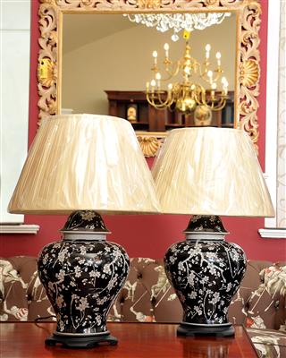 Paar Tischlampen, - Classic English Interiors