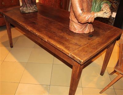 Provinzieller rechteckiger Tisch, - Möbel und Teppiche
