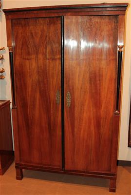 Biedermeier-Schrank, - Nábytek, koberce