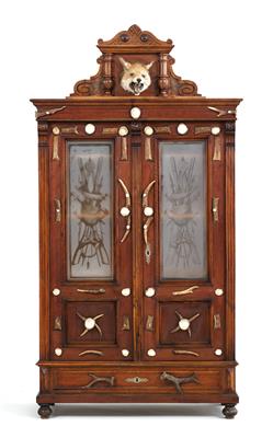 Jagdschrank, - Möbel, Teppiche und dekorative Kunst