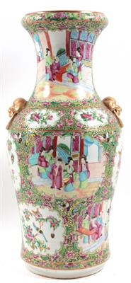 Famille rose Vase, - Mobili e tappeti