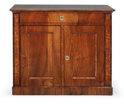 Biedermeier Trumeaukästchen, - Möbel, Design und Teppiche