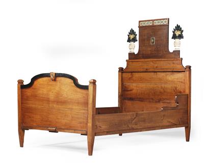 Josefinisches Bett, - Möbel, Teppiche und dekorative Kunst