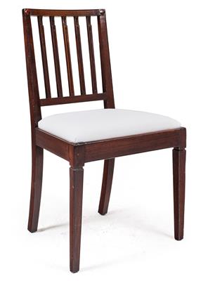 Feiner klassizistischer Stuhl, - Furniture, carpets