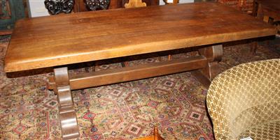 Rustikaler Tisch in Refektoriumsart, - Furniture and Decorative Art