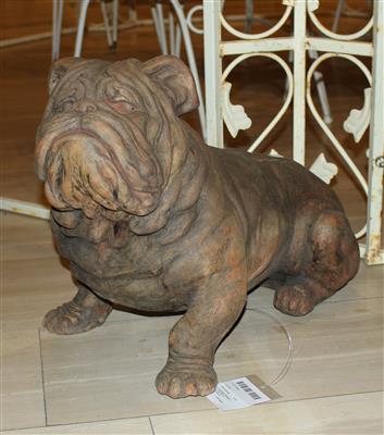 Terracotta-Figur "Bulldogge", - Möbel und dekorative Kunst