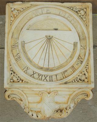 Relieftafel mit Darstellung einer Sonnenuhr, - Furniture and Decorative Art