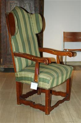 Prov. Ohrenbackenfauteuil, - Mobili e arti decorative