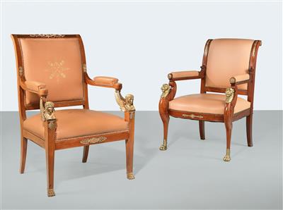 Zwei unterschiedliche NeoEmpire Armsessel, - Möbel und dekorative Kunst