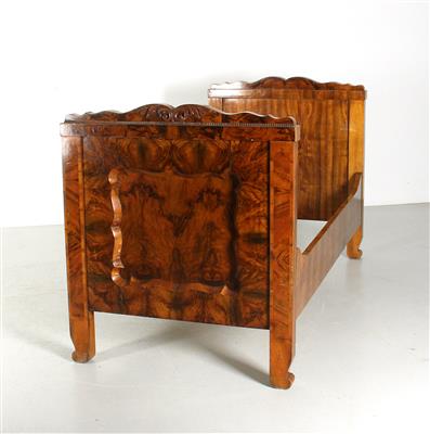 Biedermeier Bett, - Möbel und Design