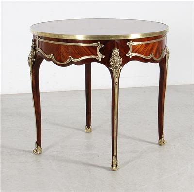 Niederer runder Tisch i. Louis XV- Stil, - Nábytek