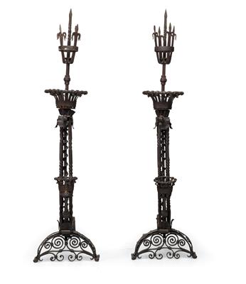 Großes Paar Kaminkerzenleuchter im Renaissancestil, - Möbel