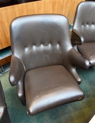 Drehsessel aus dem Nationalrats-Sitzungssaal, - A piece of democratic history - Parliament furniture