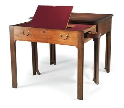 Rechteckiger englischer Tisch, - Furniture and Decorative Art