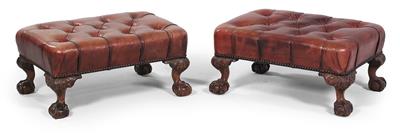 Pair of Victorian footstools, - Di provenienza aristocratica
