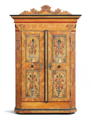 A small rustic cabinet, - Rustic Furniture