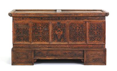 A provincial chest, - Rustic Furniture