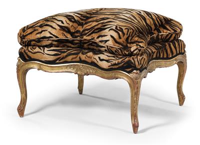 Large stool, - Furniture and decorative art