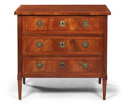 Neo-Classical chest of drawers, - Nábytek