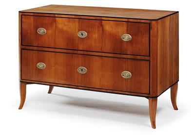 Biedermeier cherry wood chest of drawers, - Mobili
