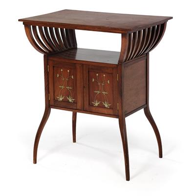 Art Nouveau side table, - Mobili